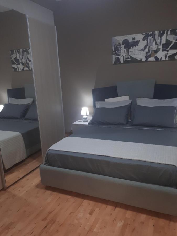 Central House Apartment Caserta Exterior foto